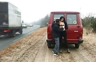 ロシアの男は、サウナで酔って眠っている売春婦を性交する。 無料 女性 用 アダルト ビデオ