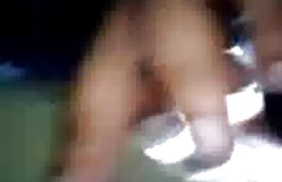 VIPルームのオリガルヒの息子の膝の上にロシアのストリッパー 女性 用 えっち な 動画