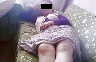 ロシアからの妊娠中のブロンドは、鏡の前で自慰行為をします。 女性 用 えっち な 動画